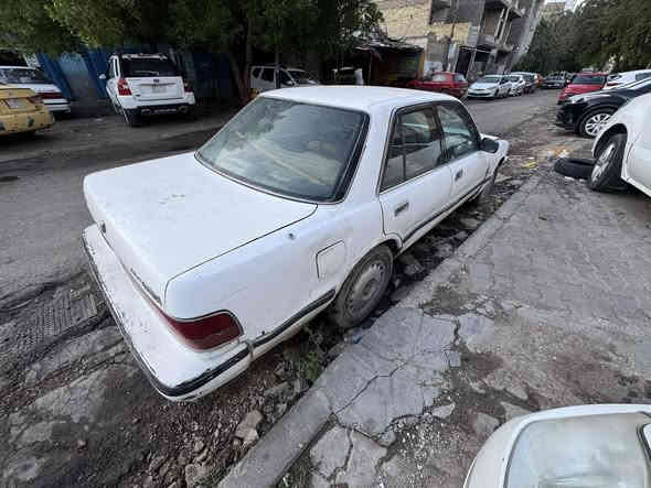 كروسيدا ١٩٩٠ ايسر بلادي محرك ٢٢Rكير وتماتيك رقم بغداد  بسمي السعر ٣٥ ورقه وبيها مجال مكان السياره بغداد الوزيريه رقم التلفون *********** مصطفى الكروي
