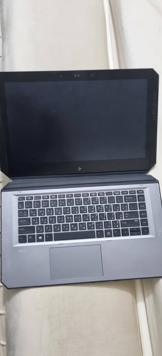 السلام عليكم ورحمة الله وبركاتة 
HP ZBook X2 G4 
512G
windows 10 pro 64

المعالج - intel فئة U ، نوعه Cori7
 شاشة 4K  Touch ، تنفصل تصير ايباد

السعر 500,000 قفل

للتواصل واتساب :- ***********
