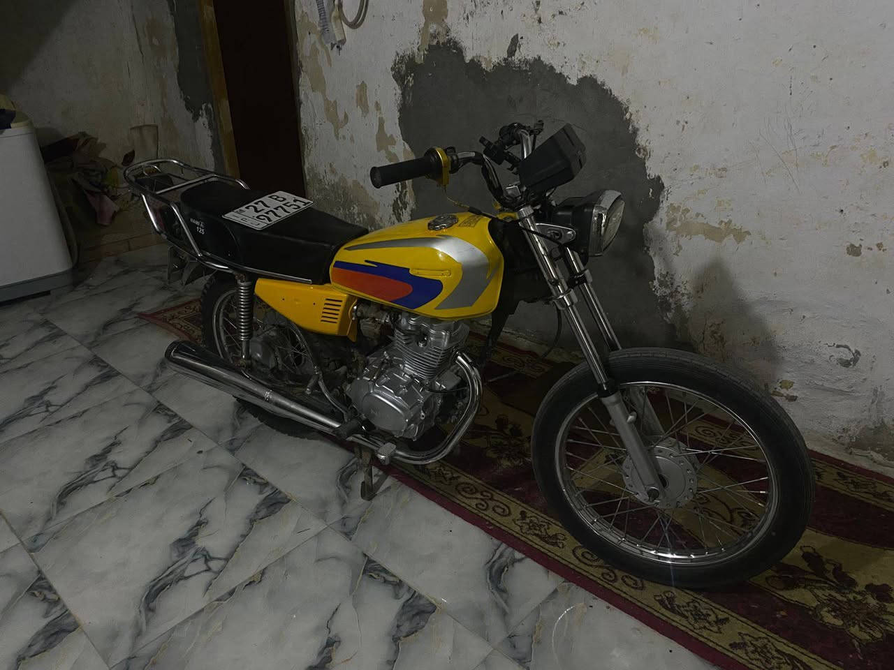 سلام عليكم دراجه البيع مرقمه رقم إنكليزي حديث موديل 20 وتعمير 25 مكينه برغي ما مفتوح بيه سعر مليون و 700 وبيه مجال شراي يجي خاص مكاني ناصريه قرب جامعت العين


**إذا كنت صاحب هذا الإعلان وتريد حذفه لأي سبب، رجاءا أرسل رسالة إلى الدعم الفني**