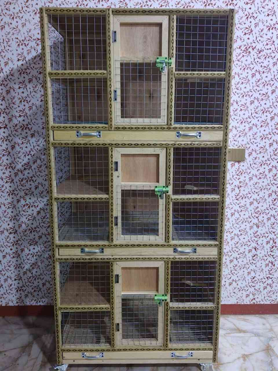 قفص خانات للبيع فصال جديد في الموصل الايسر الرشيديه اتصال على الرقم ***********
***********
