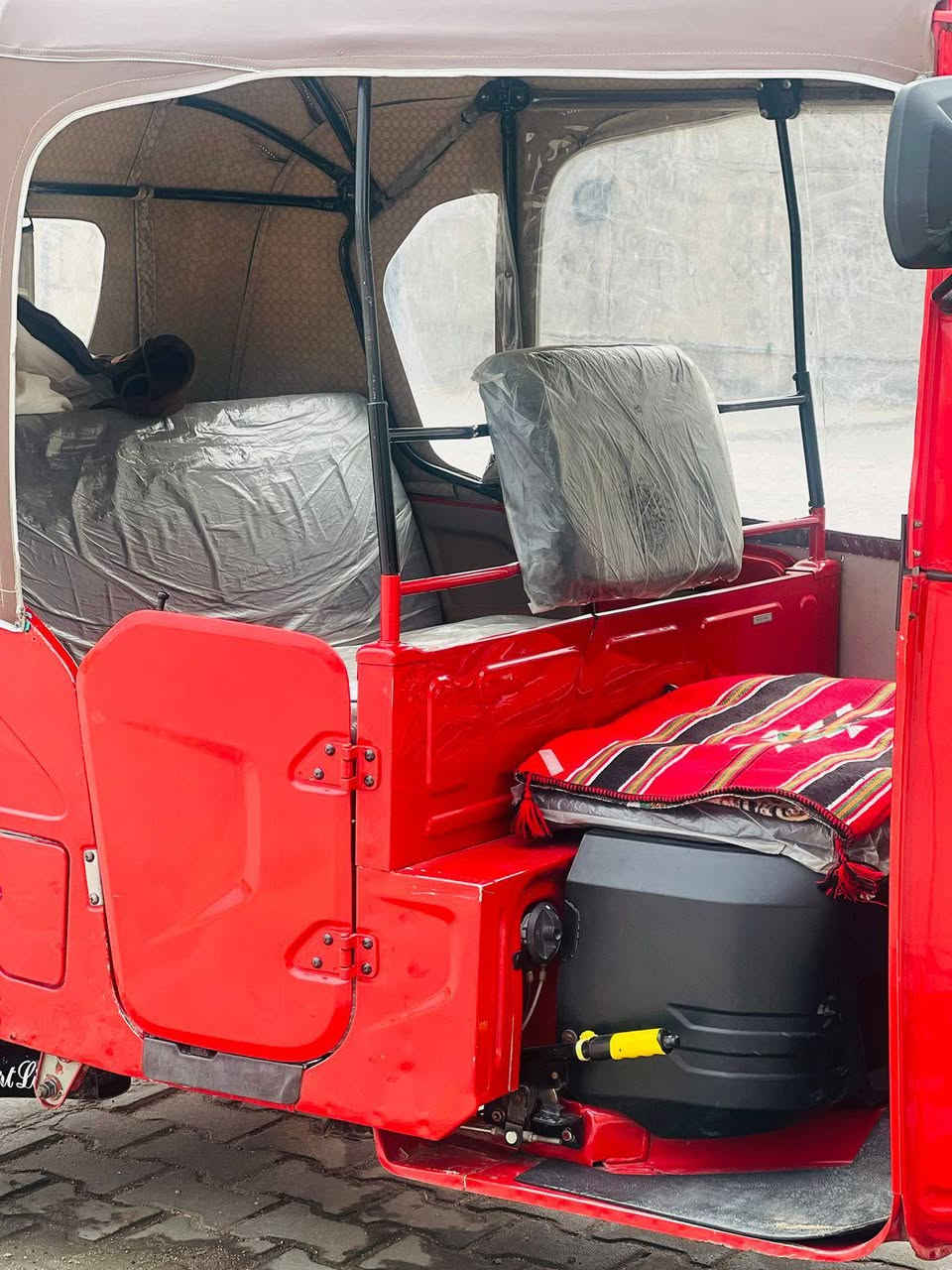 اسلام عليكم تكتك للبيع موديل 22 كفاله عامه نظافه فول رقم كربلاء تحويل ثاني يوم السعر 9750مليون لشراي  الاتصال على هاذا لرقم *********** ما متواجد عل فيس الاتصال فقط
