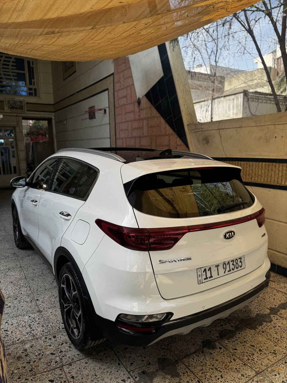 كيا سبورتج 2019 جيتي لاين gt-line
مكفوله من الصبغ والتبديل

رقم بغداد  

‏‎المواصفات فول مواصفات 

بانورما 

سايد بريك بصمه 

‏‎مكينه نوع DOHC ‏

‏‎بصمة  

تشغيل عن بعد 

كراسي كهرباء

شاحن لاسلكي 

تبريد بيانو

جنطه كهرباء 

نضام ترحيب بل يدات 

ترحيب عن قرب-‏‎كاميرا -شاشة -نظام نزول المنحدرات-تبريدامامي + خلفي

‏‎داخل جلد 

 كروم حجم 19كونتكتل

‏‎مرايا جانبية متحركة مع اضاءة فلشر 

‏‎نظام  تحذير الرجوع الى الخلف حساسات

‏‎نظام  التقدم الى الامام حساسات

‏‎مدخل USB ipod

‏‎مخرج الطاقة عدد3

‏Ledنهاري

‏‎دوس كروم 

‏‎زينة السيارة من الصدامات الامامية و الخلفية كروم 

‏‎نظام وحدات السلامة متكامل

‏‎ايرباكات عدد8

‏ABS

‏‎نظام ايزو فكس

ماشيه 95km

210$وبيها مجال نشالله

مكان السيارة بغداد شارع فلسطين  للاستفسار ***********
