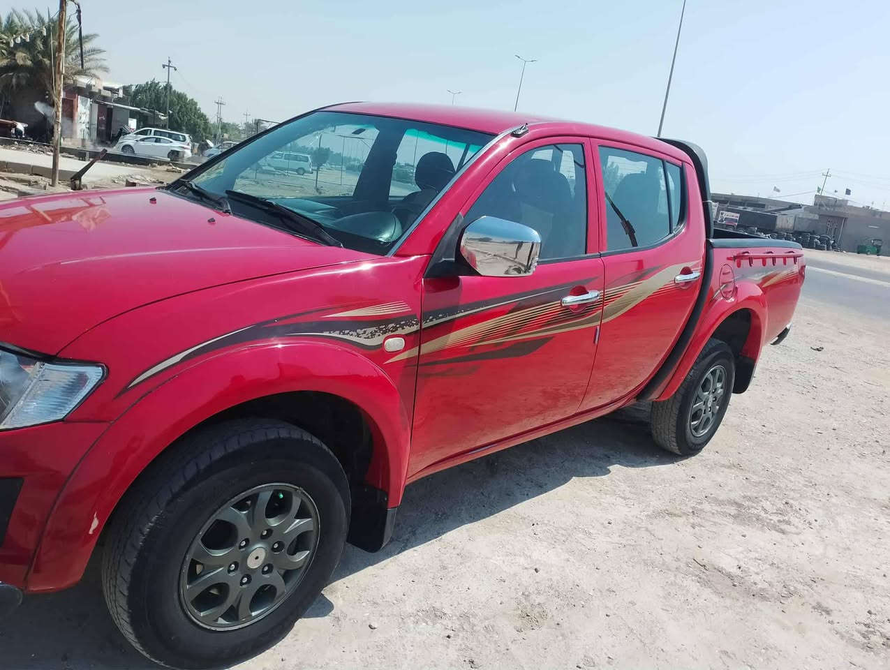 السلام عليكم ميستبوشي فورويل محسن رقم بغداد دولي بسمي لل 30 موديل 2015 للببع بانزين كيرعادي  بيها 3 قطع كلير الباقي كفاله عامه مكان كوت السعر 122  ورقه ***********
