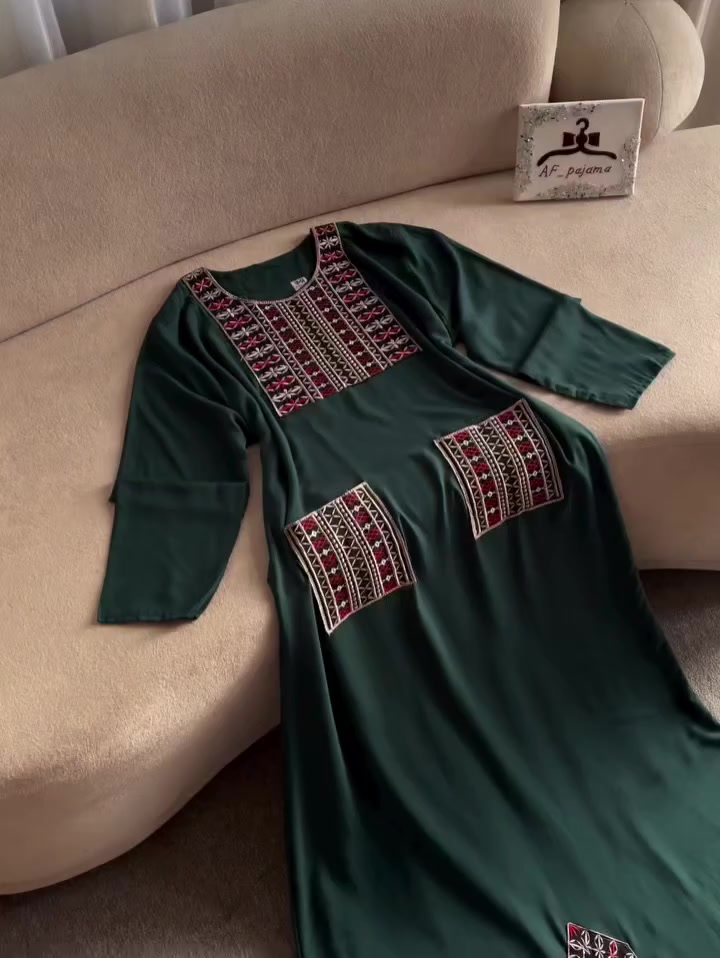 كلابية رمضانيه✨🌛
السعر 16
خامه کشمير مصري
القياسات من وزن 50 لحد 85 بيه حزام تتخصرع جسم


**إذا كنت صاحب هذا الإعلان وتريد حذفه لأي سبب، رجاءا أرسل رسالة إلى الدعم الفني**