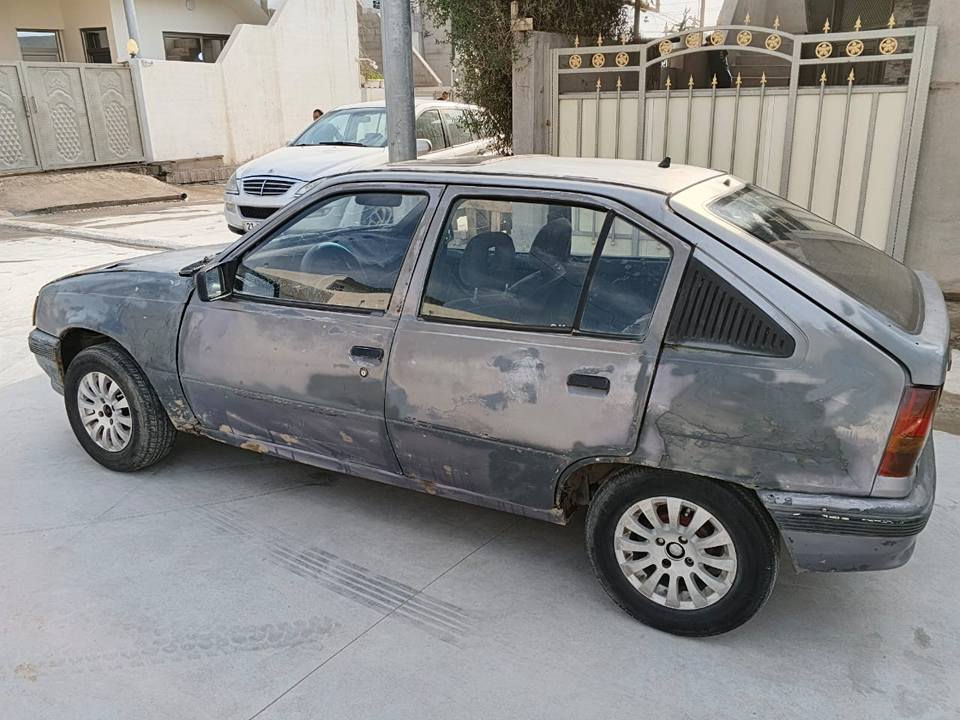 اوپل كاديت موديل 91 رقم كركوك منتهي سنويه عاج دفتر بانزين محرك 20 كير محرك صدر بشرط سعر 13 مكان كركوك رقم هاتف *********** شراي خابر او تدلل كركوك, العراق
