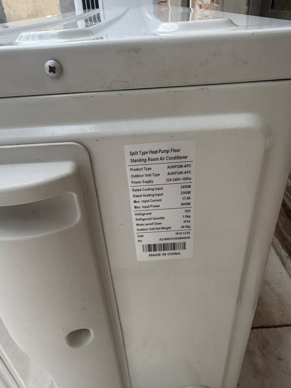 ‏السلام عليكم
‏سبلت كنتوري اثنين طن نضيف جدا أخو الجديد مشتغل شهرين غاز الشركة مقفول
‏السعر 700  الف
‏العنوان رمادي الجزيرة  طريق الجرايشي￼
‏موبايل ***********
