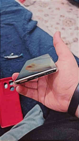 سلام عليكم عدي هذا الجهاذ انفنكس
ذاكره 256 
بطاريه 6000
بصمه وجه شغاله 
بصمه اصبع شغاله 
كامره خرافيه 
عنوان اربيل 
توصيل مامتوفر 
استفسار على واتساب 
***********
تحياتي للجميع
