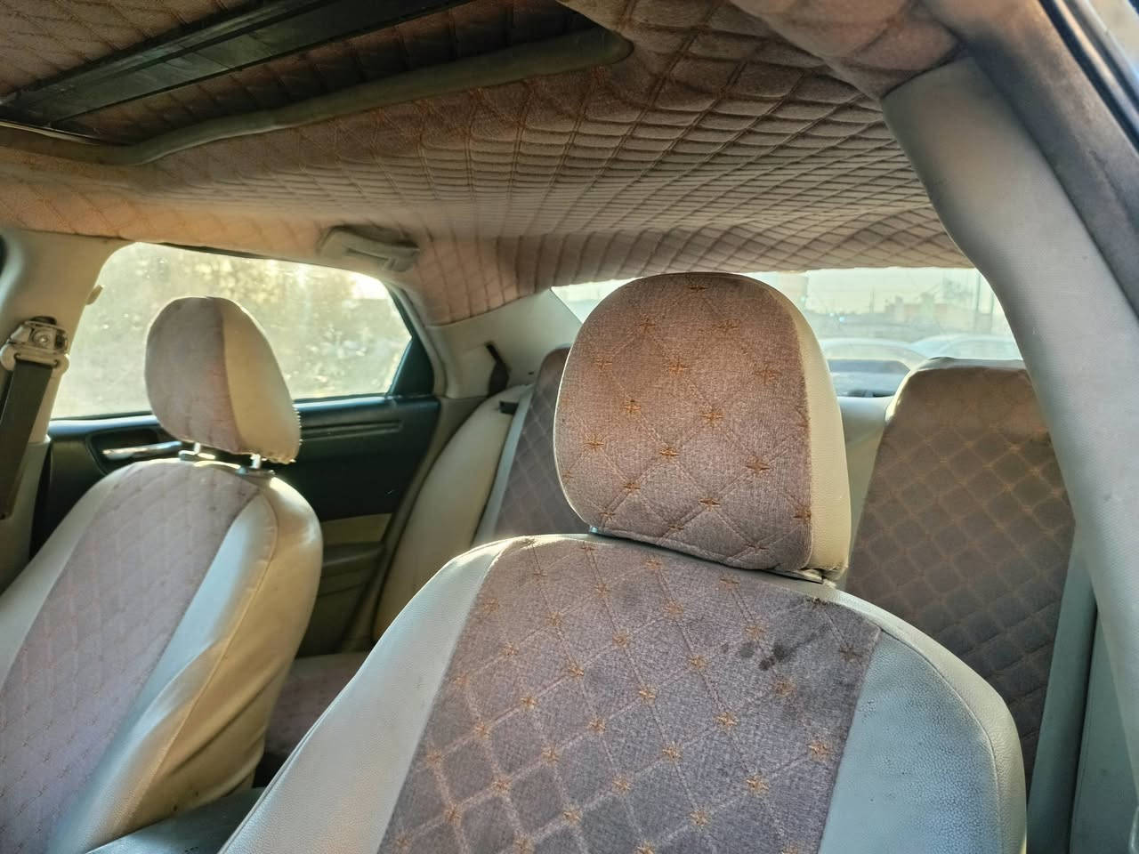 اوباما ٢٠٠٧ للبيع عنوان
بغداد / بسماية 
السعر ٨٥ ورقة 
***********
