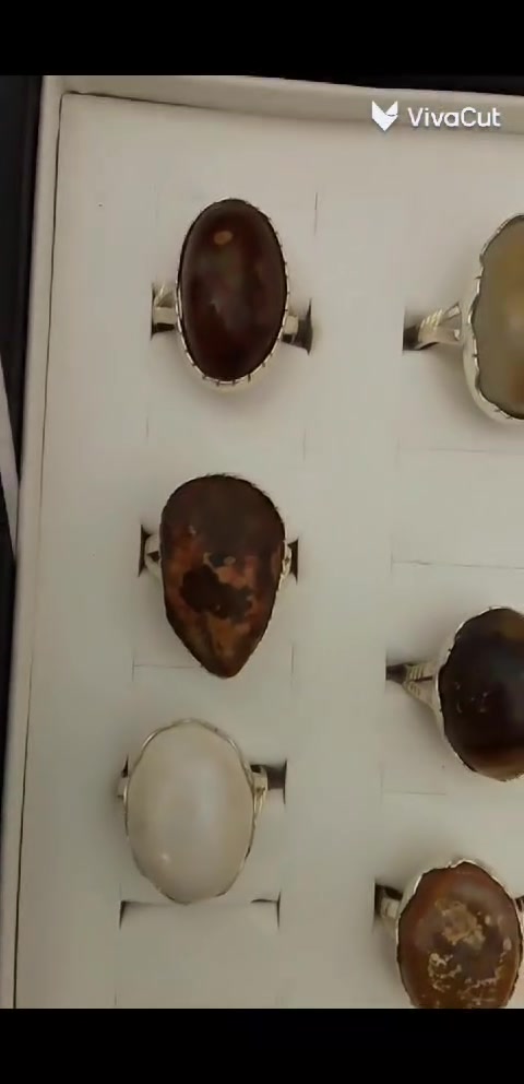 اللهم صل على محمد وآل محمد 
اجمل الخواتم وانسب الاسعار ابيع بسعر فضه صياغات يدويه ٣٠ الف حجز خاص اختار وتدلل توصيل موجود جميع المحافظات 
خادم لغالين يارزاق يامجيب


**إذا كنت صاحب هذا الإعلان وتريد حذفه لأي سبب، رجاءا أرسل رسالة إلى الدعم الفني**