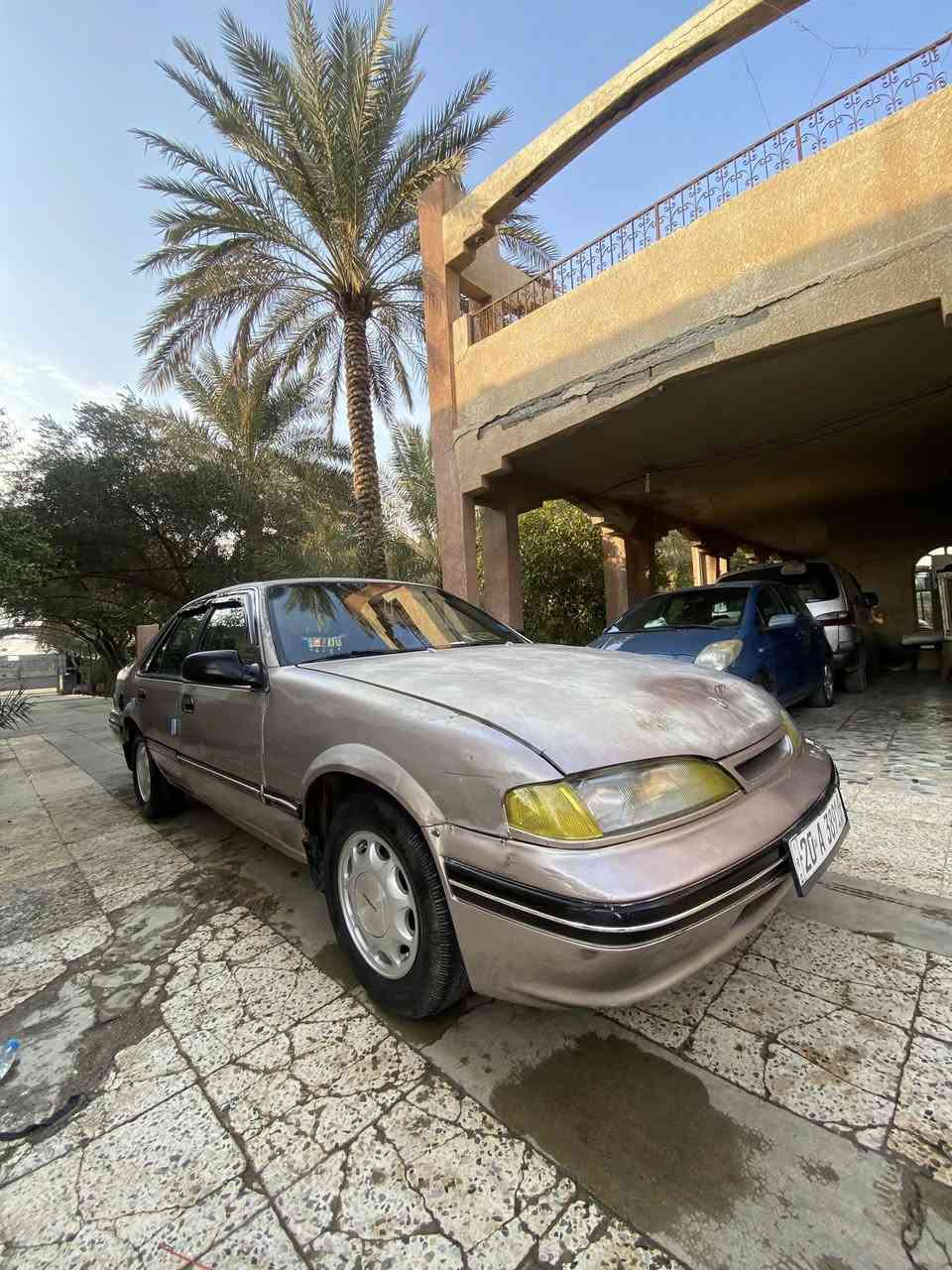 السلام عليكم برنس موديل ٩٣ باسمي سياره حلوه بدون نقص ادامه كامله تخم تاير  كير عادي
سنويه لل٢٧ مسجل لايت زنون مفوله مكاني ديالى بعقوبه سعر ٢٧ وبيها مجال شراي اتصل ***********
