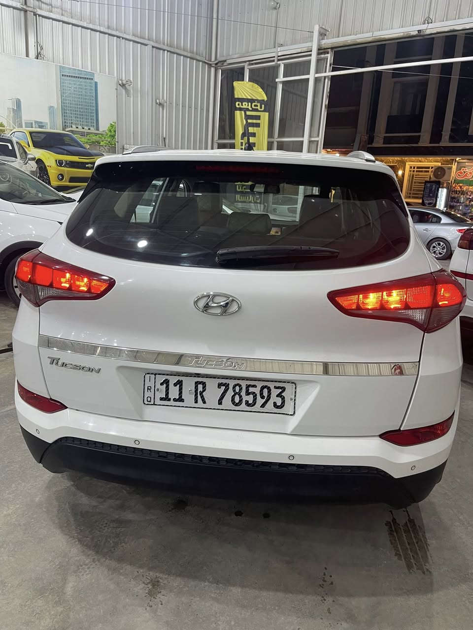 السلام عليكم
توسان موديل 2017 خليجي بيها بارد بالجاملغ الخلفي فقط والباقي مكفول من تبديل وصبغ كير محرك كفالة ماشيه 54 فقط رقم بغداد باسمي السعر 184
*********** 
مكان الاعظمية
