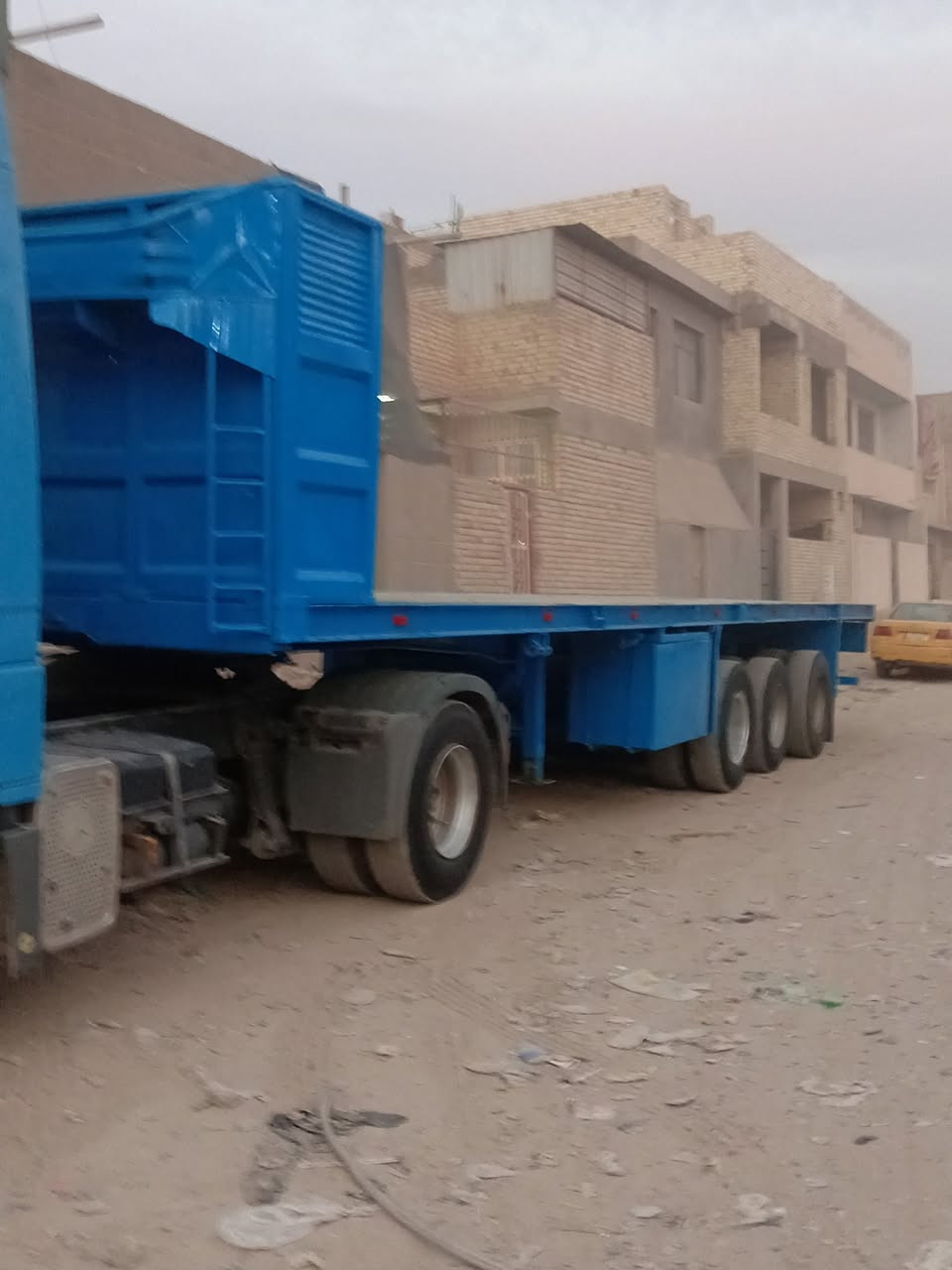 السلام عليكم عربانه للبيع سكندريه شاصي ١٦ شريط ٦٠ دناكير ١٤ تخم تاير عوزها زوج السعر ٧٥ نتصال***********
