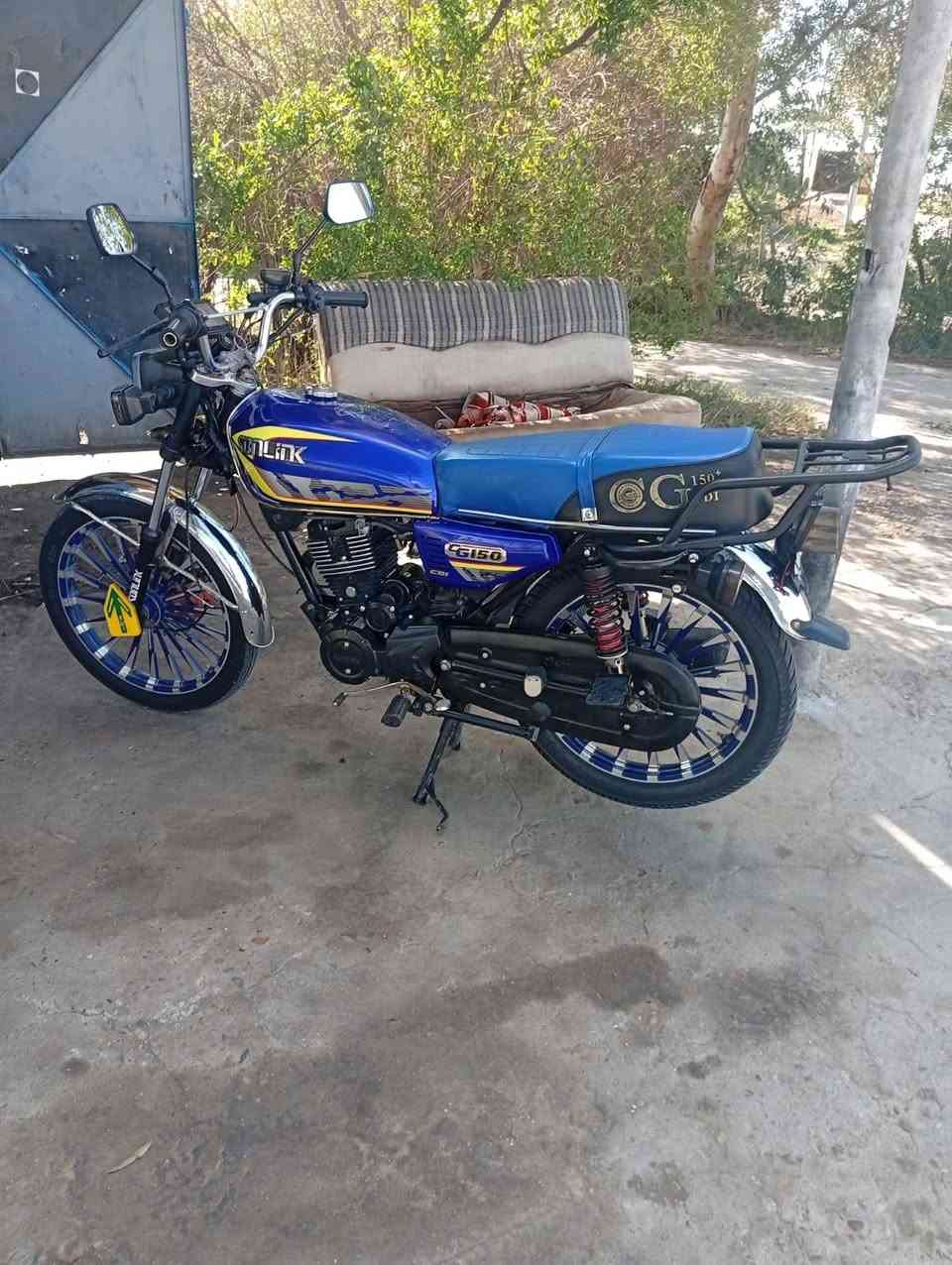 يا الله دراجه ايراني للبيع موديل٢٠٢٤ اوراق كامله جاهزه السعر ٧٥٠  الف المكان الصقلاويه مكلف بلنشر رقم صاحب الدراجه *********** /***********
