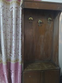 أخشاب مستعملة • صاج ١٢٥ • خزائن