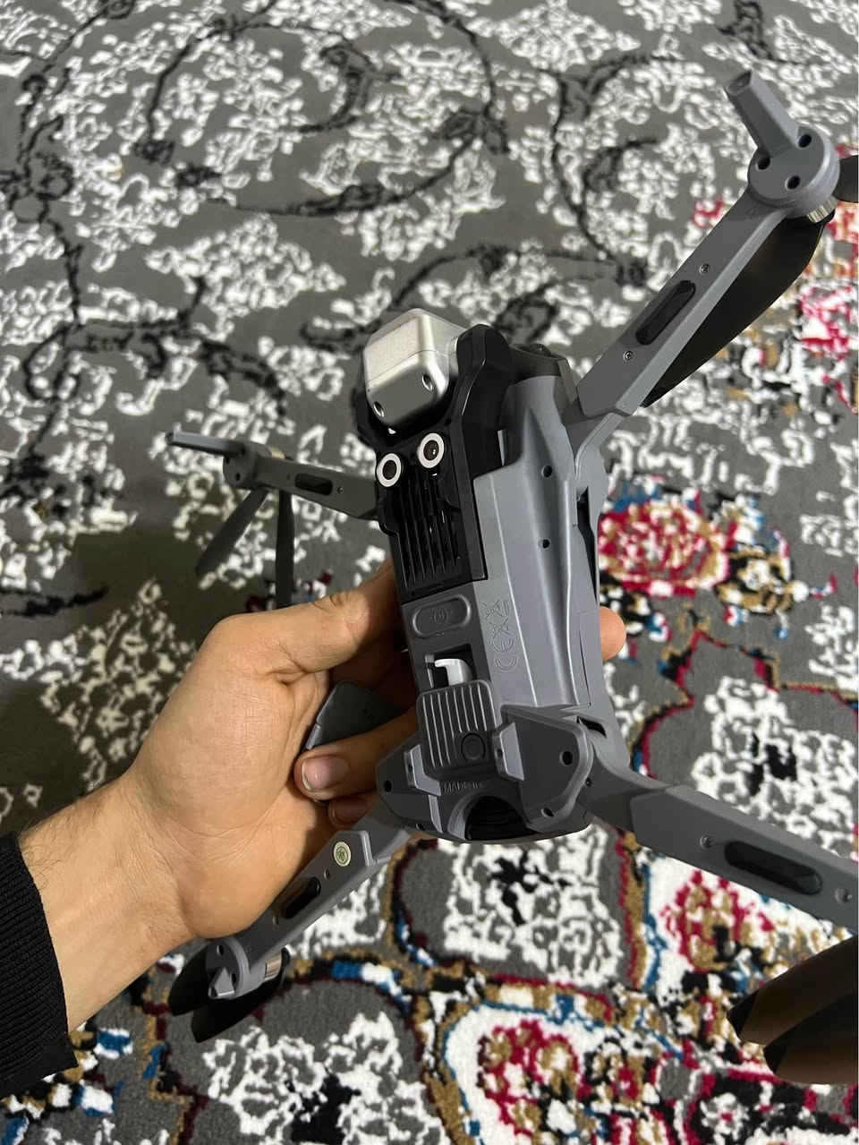 dron markay k19 max basharte away waku dji be saru du jelomater darwa matore brushls
waku dji ta7akum daka lahawda Singapore


**إذا كنت صاحب هذا الإعلان وتريد حذفه لأي سبب، رجاءا أرسل رسالة إلى الدعم الفني**