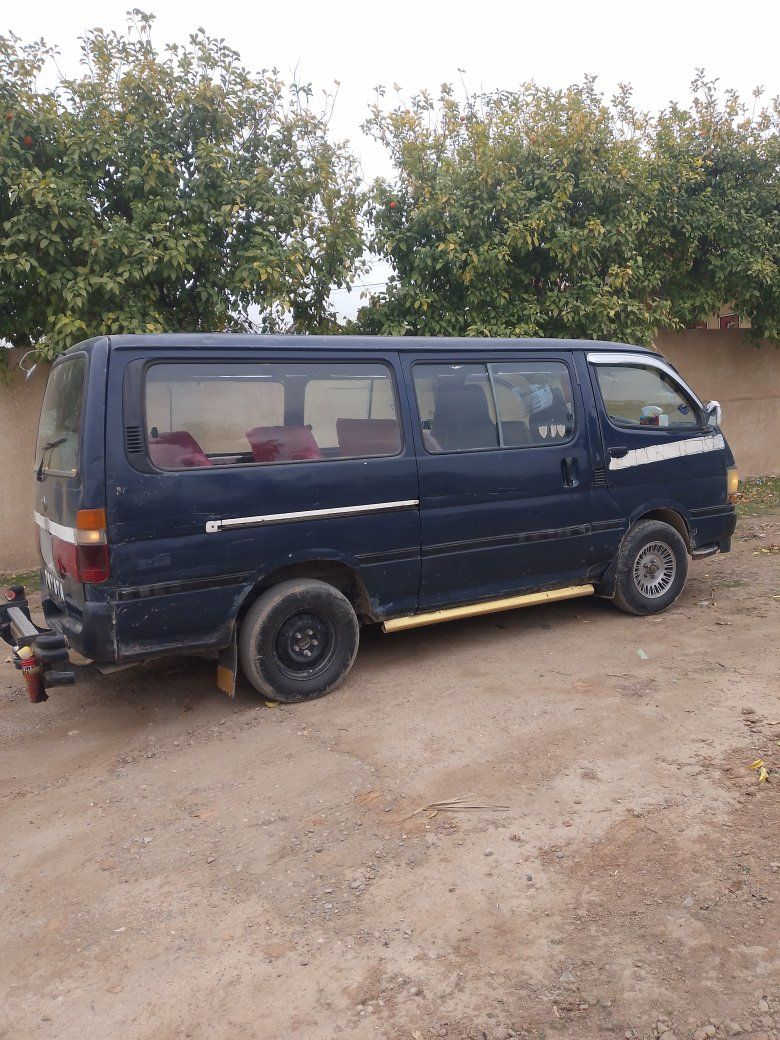 السلام عليكم للبيع هايسه 
موديل 94رقم بغداد نكليزي سنويه ل 31
14سياره مكفوله كفالى عامه محرك ونجي 
السعر 35وبيهه مجال مكانهه ديالى بعقوبه


**إذا كنت صاحب هذا الإعلان وتريد حذفه لأي سبب، رجاءا أرسل رسالة إلى الدعم الفني**