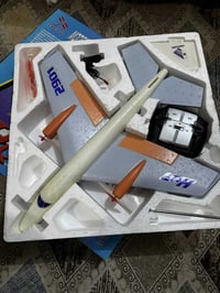 متوفر طيارات نوع شراعي rc جديد وغير مستعمل بس فحص وبدون بطاريه نوع بطا...