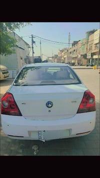 جيلي ام كي • ٢٠١٢ • مكفولة