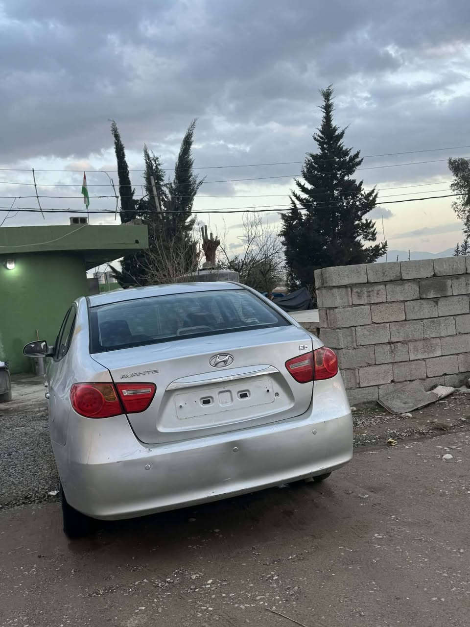 هۆندا ئەڤانتی 2010  ئیکۆ ، لێزەر
پێش و پشت کەپسە لێدراوی نیە ، سەقفی بەشەرت بواخی نیە، خایسی نیە ، سندوقی لۆکە ، کەڤەر گۆڕاو نیە ،  گێڕ و مەکینە بەشەرت. کوشن هیتەر 
نرخی 45 گەڵا مامەڵەیەکی کەم 
***********.    Viber Whatsapp
