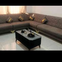 للبيع تخم ديوان تفصال اصلي من المعمل مو سوگي 9 مقاعد نضيف وجديد صارله ...