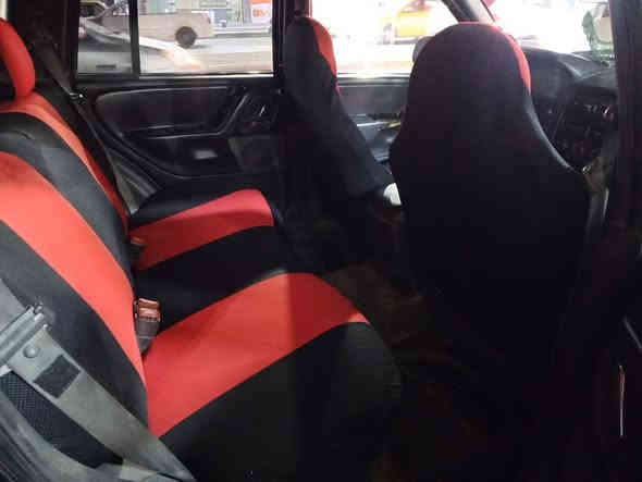 السلام عليكم جيب شيروكي 6 سلندر المحرك بلادي  تخم تاير جديد  صدر مبدل  خلفي وامامي كلة جديد يشهد الله موديل 2000 السيارة خير مـטּ الله مصبوغه  عام للجمالية 55 وبيها مجال للشراي ***********
