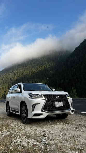 لكزس lx570 2018

ماشيه 143 الف 
باسمي السيارة 
رقم بغداد مشروع وطني 30730

عليها نانوا فقط دعاميه و تكم و جاملغ

كفاله عامه (( فقط الدعامية الاماميه بيها صبغ ))

مواصفات لكزس معروفه 
كامرات 350 ، رادارات ، فتحه ، تبريد تدفئة مقاعد امامي خلفي  ، جكات ، 5 وضعيات قيادة 

مكان سيارة بصرة 

سعر 775 بيها مجال بسيط 

***********
