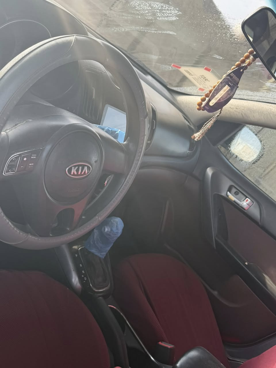 سلام عليكم سيراتو 2011 اربيل رقم جديد بأسم كردي صبغ قطعتين ونص سياره جاهزه مكينه كير تبريد تدفئه عنواني ديوانيه السعر ٨٨ الاستفسار اكثر الاتصال ع الرقم ***********
