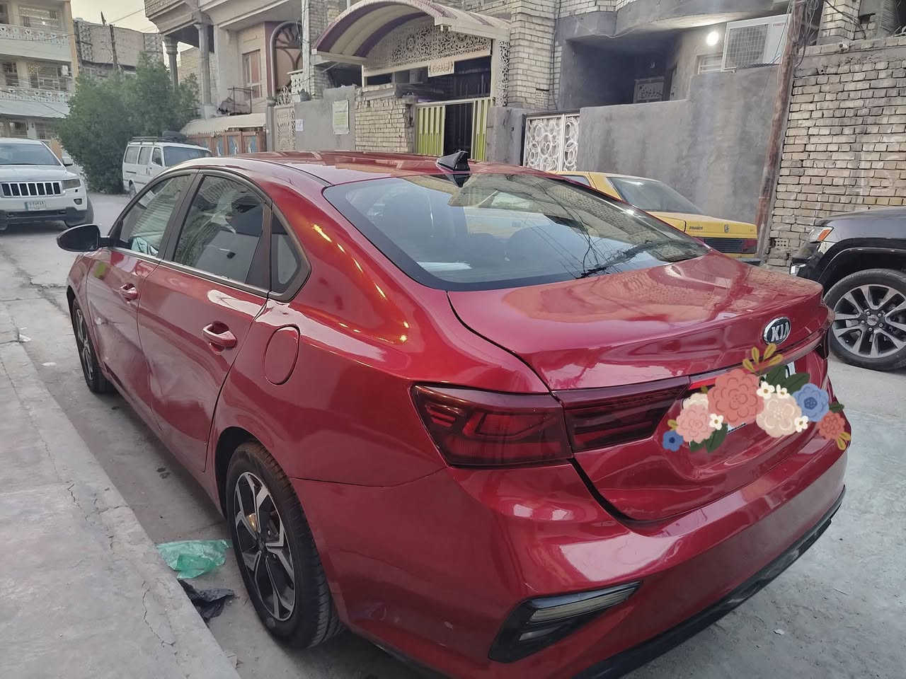 فورتي ٢٠١٩ رقم بغداد سنوية جديدة
ماشيه ٥٠ ميل
حادثها جاملغ خلفي وصندوق تصليح وصبغ. 

الجامغ الامامي وباب السائق مبدل نفس اللون. 
كير ومحرك وتبريد على وضع الشركة بلادي

السعر ١٢٥ وبيها مجال للشراي

بغداد ***********
