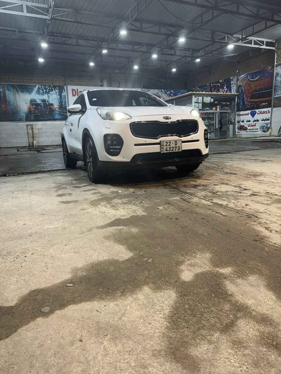 السلام عليكم 
سبورتج 2018 خليجي بدون حادث رقم اربيل بأسمي تحويل مباشر حساسات امامي خلفي كشنات نصف جلد ماشية بحدود 160,000 km  السيارة بحالة ممتازه السعر المطلوب 17,500$ قابل للتفاوض مكاني بغداد للتواصل دايركت مسجات


**إذا كنت صاحب هذا الإعلان وتريد حذفه لأي سبب، رجاءا أرسل رسالة إلى الدعم الفني**