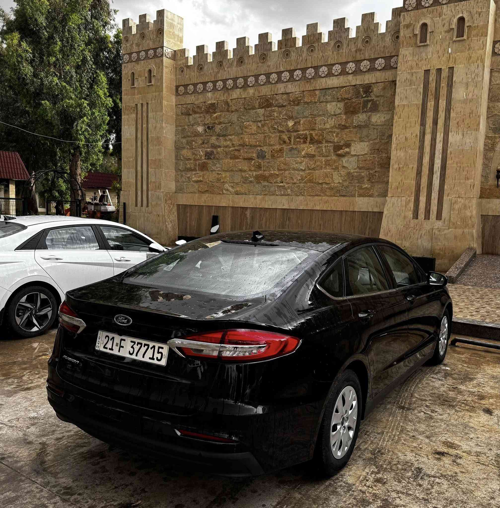 فورد فيوجن 2020 محرك 2500  داخل عسلي
بدون صبغ حتى دعاميات بدون صبغ كفاله عامه 
 
 مواصفات السياره بصمه تشغيل هاند بريك بصمه رادار امامي رادار جانبي نقطه عمياء شاشة كامره السياره بحالة الوكاله كلها وضع بلادي صور الضرر موجوده بالمنشور مثل الاكلين السياره ضربتها كلش خفيفه صندوك بس ومبدل وبلادي نفس اللوان بدون دواخل بدون ايرباك بشرط ماشيه64 ميل  تخم تاير وحداديه جديد 
بسمي السياره السنويه والرقم وهزة وبراد كله جديد 
مكان السياره موصل 
للاستفسار عن السياره والسعر اتصل/  ***********
