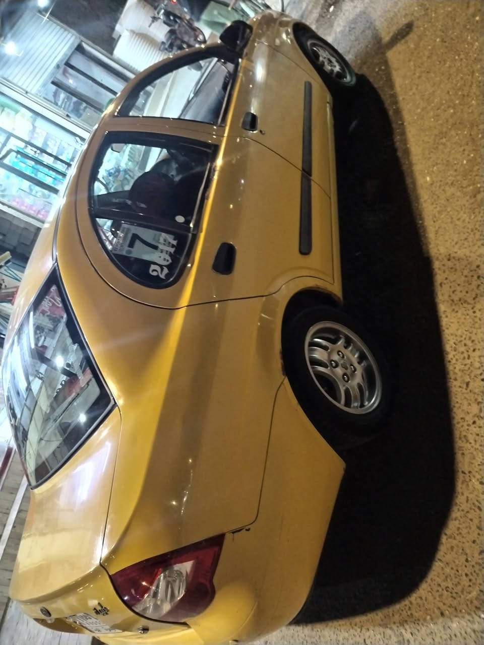 السلام عليكم طيبة 16مبدل بس بنيد ولسيارة حلوة وليحب يتصل علية *********** البصرة الكزيزة
