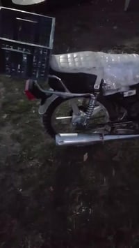 دراجه تايكر اربعه كير تخبل نضيفه موديل 21 سعر 400قفل قفل رقم الهاتف 07...