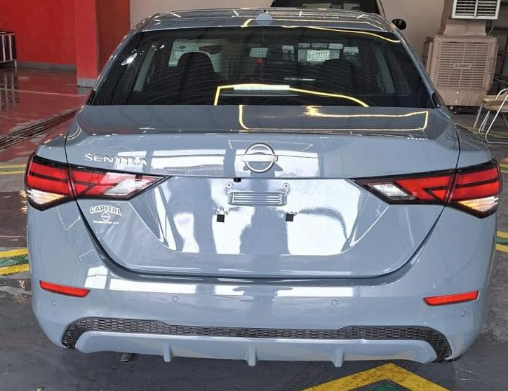 السلام عليكم
نيسان سنترا موديل 2025 SV
دخول جديد تترقم جميع المحافظات 
المواصفات 
رادار امامي 
رادر جانبي 
تدفئه كشن 
تدفئه ستيرن 
ماشيه 4mi 
بصمه تشغيل وابواب 
محرك 2000 
شاشه كبيره 
حادثها بنيد مبدل ومصبوغ 
145 وبيها مجال 
***********
