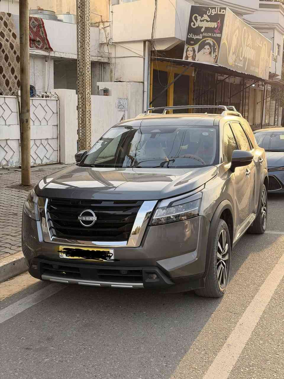 نيسان باثفايندر 2023 بلاتينيوم للبيع
• اللون  نفطي ضرر (بونيد وجاملغ بارد )
مواصفات فول 1/1 
السعر 305 $ 
مكان السيارة كركوك 
صور الحادث ويه الصور منزلها 
اتصال ***********
