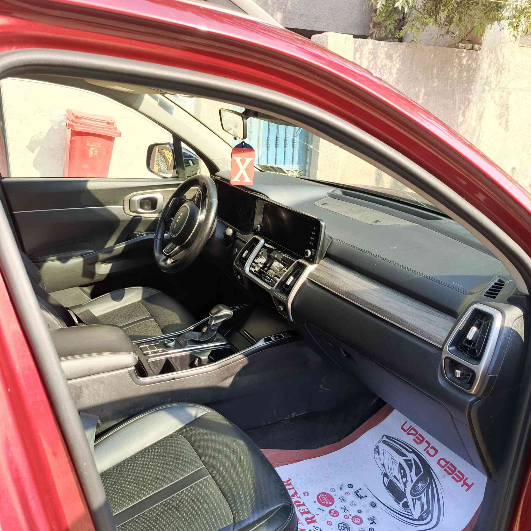 سلام عليكم سورنتو موديل 2022 وارد امريكي موصفات بصمه كشنات جلد 7 راكب كشن كهربا بصمت ابواب اشاير بل مري رادرات خلفي امامي نقطه عميا بغداد رقمي ***********
