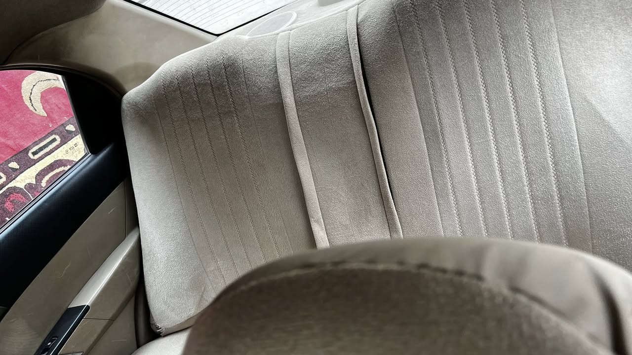 سلام عليكم 🫡
ايفو موديل 2010 
لون ابيض 
الرقم قادسيه 
كير اوتو
سياره جاهزه 
تدفئه تبريد شغال 
تخم تاير خطه جديد
مكينه 1600مفتوح مومسكر
دوشمه جديده ادامه مسوي قبل سبوع 

75 وبيها مجال مكلف بنشر هذا رقم راعيها 
*********** ابو طيف
