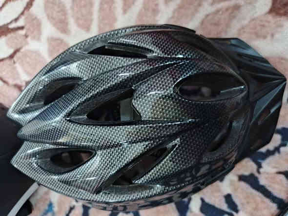 سلام عليكم خوذ امزون للبيع قيم وخذ مكان لشعب
***********
