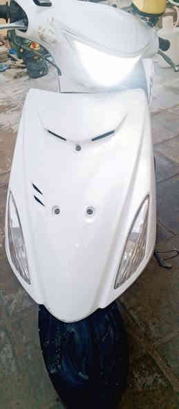 سلام عليكم دراجه ادريس للبيع او مراوس ب ماكس او كامكو
دراجه نضيفه مكفوله من كلشي 
كهربائيات كله شغاله نگره سلف 
شلعه تشك الكاع شك... باقي المواصفات خاص متواجد فيس واتساب ***********
