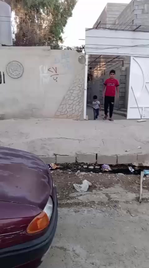 بيت للبيع مساحه ٢٥٠متر قرب مدرسة الصينيه سند زراعي حق التصرف خدمات كامله وبنص البناء سعر ٣٨مليون التواصل هاتف 📱 ☎️ او عبر #الواتس_آب
***********
***********
