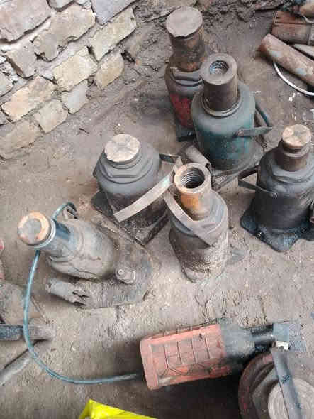 جكات للبيع مكاني الحمزه الغربي السعر خاص ***********
