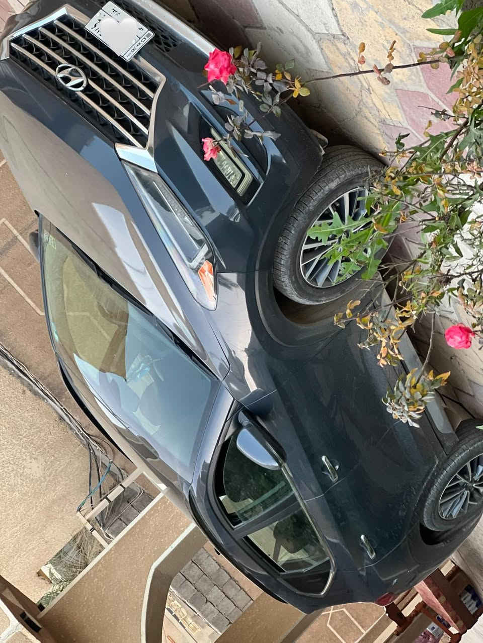 اسلام عليكم
سيارة توسان ٢٠٢١
بيع او مراوس حسب القناعه
سياره استخدام شخصي 
فول موصفات ١/١ 
رقم بغداد بسمي تحويل ثاني يوم
ماشيه ٩٠٠٠٠ مايل 
مكينه 2400gdi
وارد امريكي
صبغ بنيد 
تخم تاير جديد
ضرره موضح بالصور
مكان السياره ديالى جديده الشط 
مكلف مكلف بالنشر اخوان هذا رقم صاحبها 
***********
