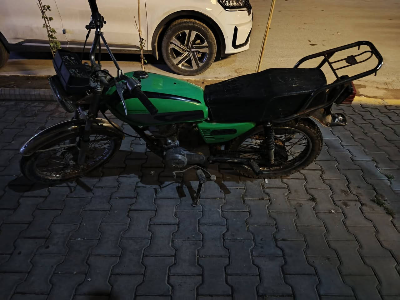 4 كير موديل 15 اصولي اوراق بالجيس مكينه ناعمه بس بيه خيط بخار ماطور يرادله ترتيب ب 350 وبي مجال *********** مكاني كوت داموك
