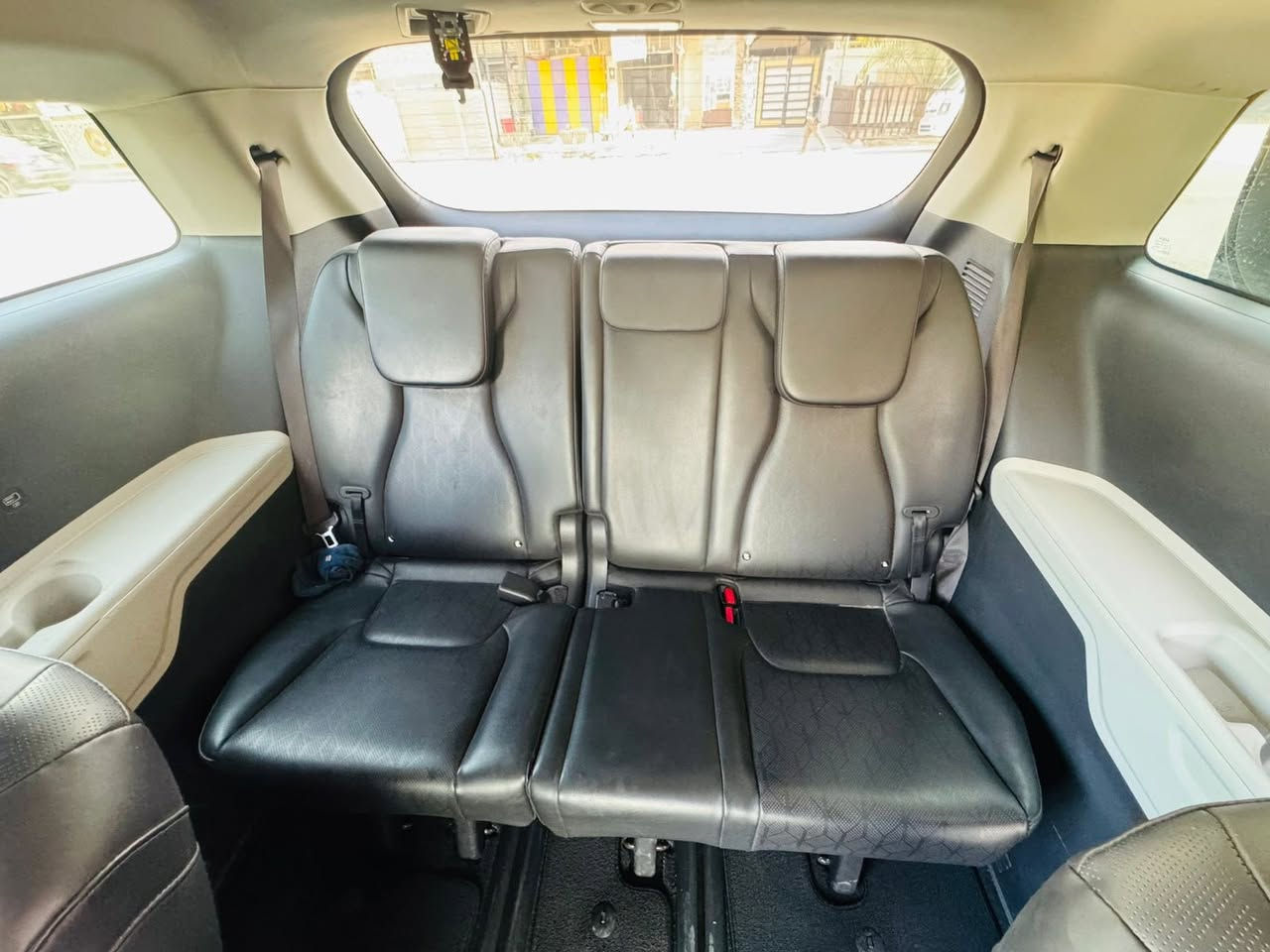 سلام عليكم
كيا كرلفان وارد امريكي موديل 2023 سيارة فول ١/١ ما عدة الفتحة ماشية 27 الف سيارة بوضع الزيرو جديدة للاخير حادثها بنيد وجاملغ مبدلات إصليات نفس ألون سيارة 7 نفر مكينة 6 سلندر 
المواصفات :- 
ثلاث بصمات 
كشن كهرباء 
أبواب خلفية كهرباء 
رادارات
سايد بريك دكمة 
تدفئة كشنات امامية 
ثلاث أنظمة قيادة ( ايكو / نورمال / سبورت )
اوتوهولد 
حساسات 
مانع تزحلق 
تحديد مسار 
كروز تثبيت سرعة 
كشنات جلد 
كامرة خلفية دوارة 
شاشة كبيرة 

السيارة رقمها بغداد 
عنوان بغداد 
السعر 250 ورقة 
***********
