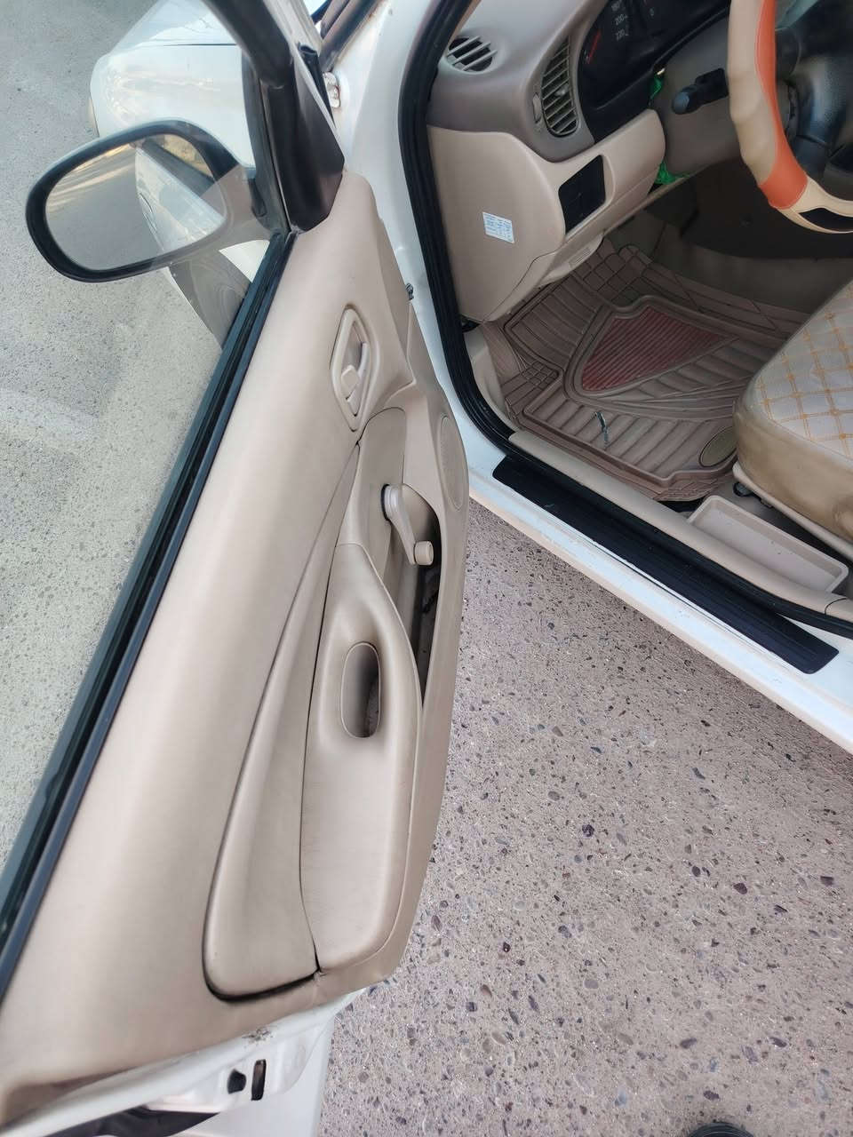 سني ياباني لبيع موديل ٢٠٠٨بغداد انكليزي تحويل مباشر سياره تدفئه تبريد محرك جديد كير جديد تخم تاير جديدة كهربائي كلها شقاله باتري جديد سياره مال جناي والله السعر ٩٠ وبيهه مجال العنوان بغداد ابوغريب رقم الهاتف *********** هاذه ***********
