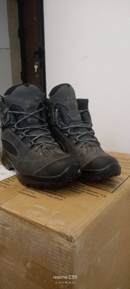 احذیە اورجینال UK
الاسعار مناسب جدآ ،اختر وتدلل 
***********
واتساب ***********
