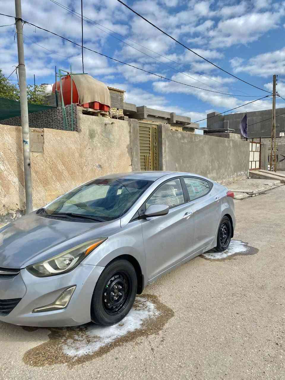 سلام عليكم الإنترة 2015مكفولة عدة بس البنيد مصبوغ سيارة مابية شي جاهزة رقم مثنئ كير عادي 7نمر مكينة نضيفة حدادة بل جيس توني مسوية قبل 10ايام مراوس عادي سعر ٨٥ وبية مجال ***********
