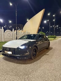 سوناتا ٢٠٢٣ • هايبرد ٢٠٠٠ • تكسي دبي