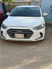 للبيع النتره 2017رقم بغداد تحويل مباشر مكينه 2000دوش كير ATF السياره ك...