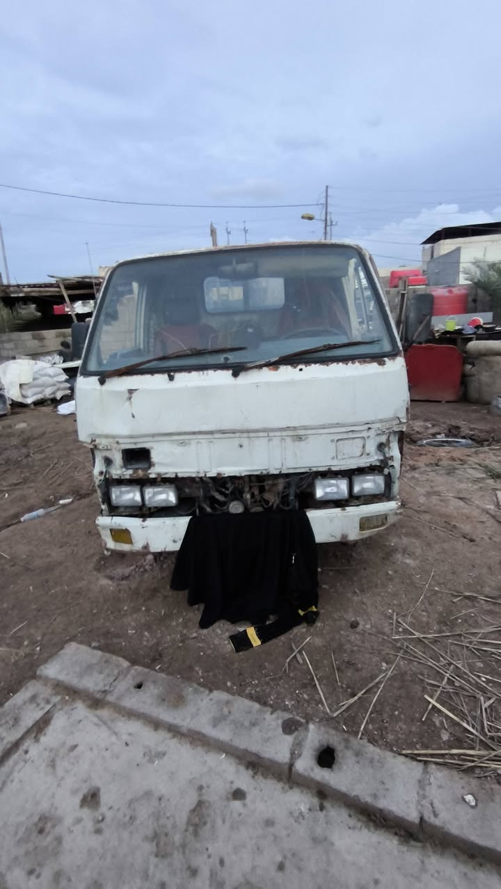 السلام عليكم كيه حمل للبيع  سياره مثل ماتشوفه سياره كير شاصي محرك اكسن كله كفاله السياره رقم وسنويه   2026المكان بصره الرقم ***********
