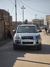 توسان ٢٠٠٩ • محرك ٢٠٠٠ • ضربه خلفي